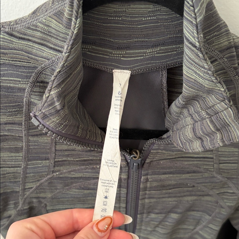Lululemon Define Jacket - Picture 2 of 5